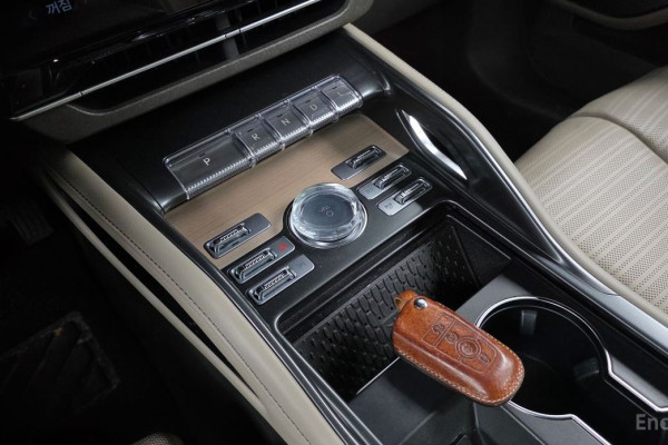 2024 Lincoln Nautilus с пробегом 34 751 км