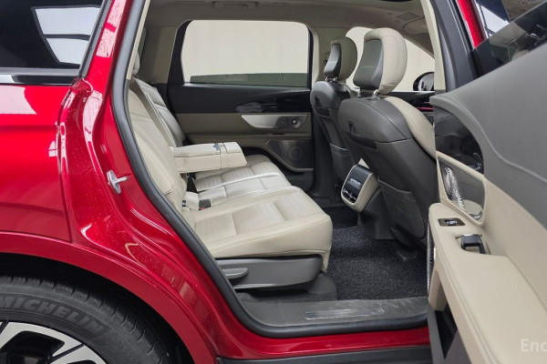 2024 Lincoln Nautilus с пробегом 34 751 км