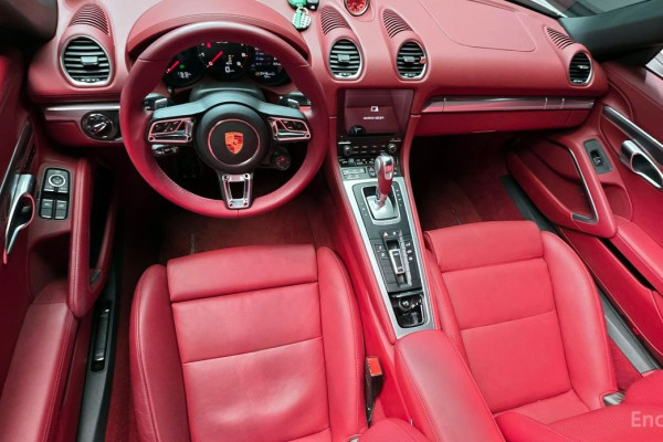 2023 Porsche Boxster с пробегом 11 510 км