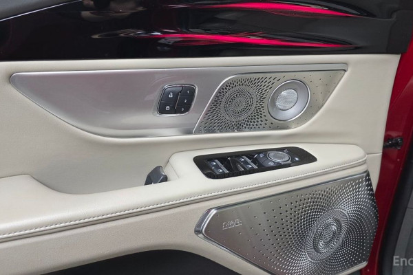 2024 Lincoln Nautilus с пробегом 34 751 км