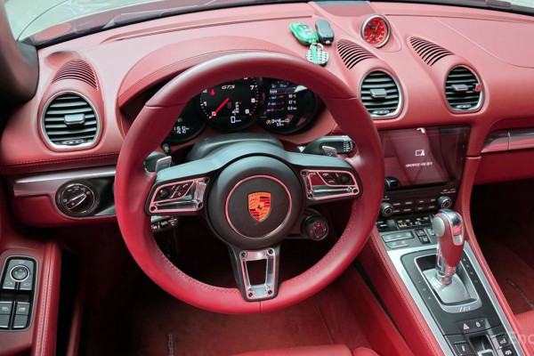 2023 Porsche Boxster с пробегом 11 510 км