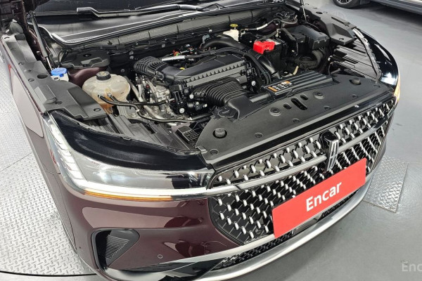 2024 Lincoln Nautilus с пробегом 28 591 км