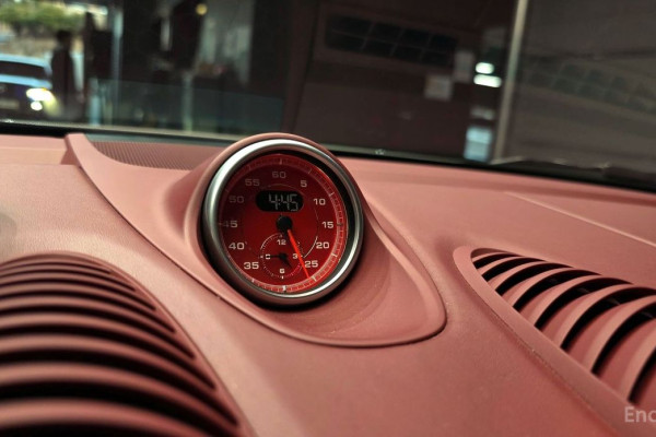 2023 Porsche Boxster с пробегом 11 510 км