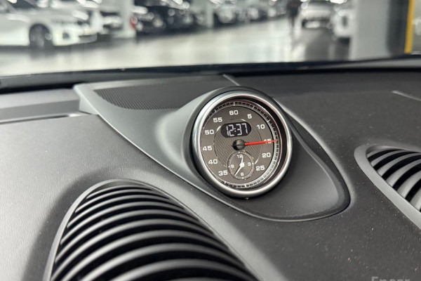 2021 Porsche Boxster с пробегом 47 980 км