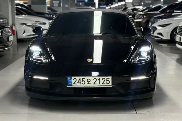 2021 Porsche Boxster с пробегом 47 980 км