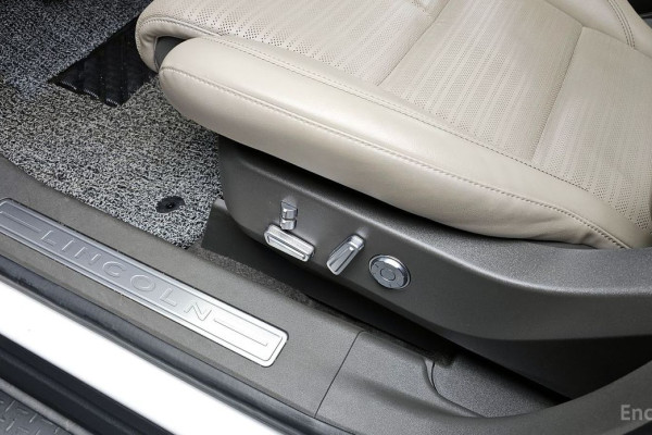 2024 Lincoln Nautilus с пробегом 25 403 км