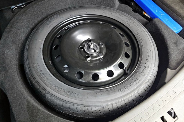 2024 Lincoln Nautilus с пробегом 25 403 км