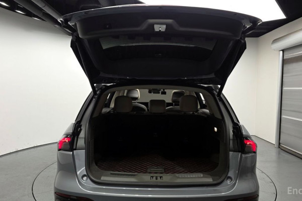 2024 Lincoln Nautilus с пробегом 15 729 км