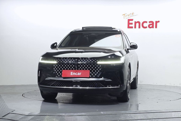 2023 Lincoln Nautilus с пробегом 31 724 км