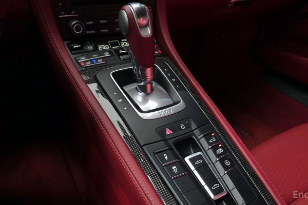 2023 Porsche Boxster с пробегом 9 050 км