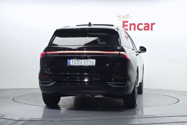 2023 Lincoln Nautilus с пробегом 31 724 км