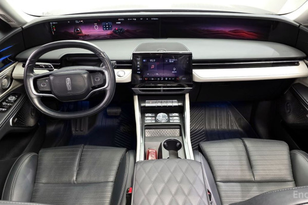 2023 Lincoln Nautilus с пробегом 31 724 км