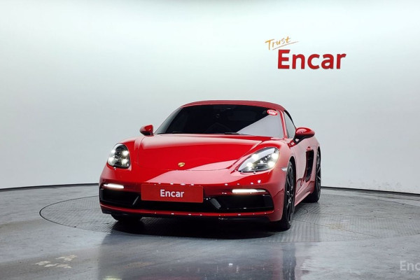 2020 Porsche Boxster с пробегом 29 900 км