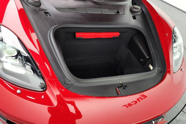 2020 Porsche Boxster с пробегом 29 900 км