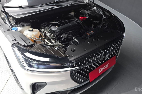 2025 Lincoln Nautilus с пробегом 26 225 км