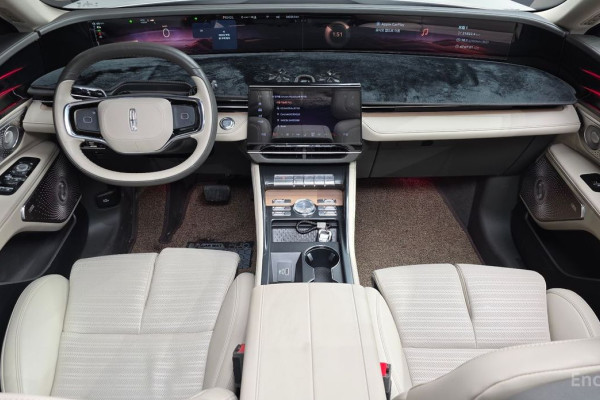 2025 Lincoln Nautilus с пробегом 26 225 км