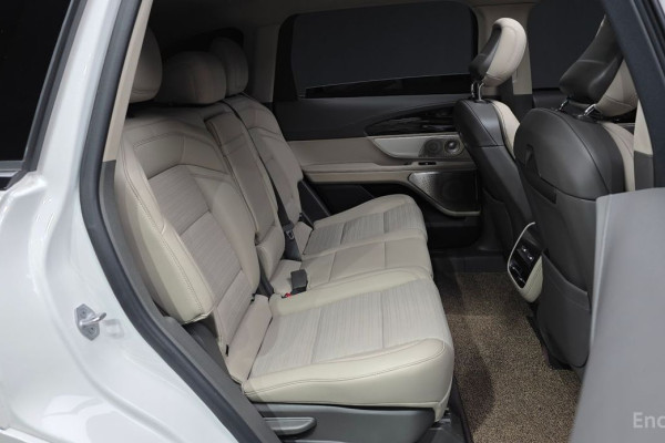 2025 Lincoln Nautilus с пробегом 26 225 км