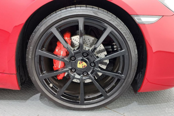 2020 Porsche Boxster с пробегом 29 900 км