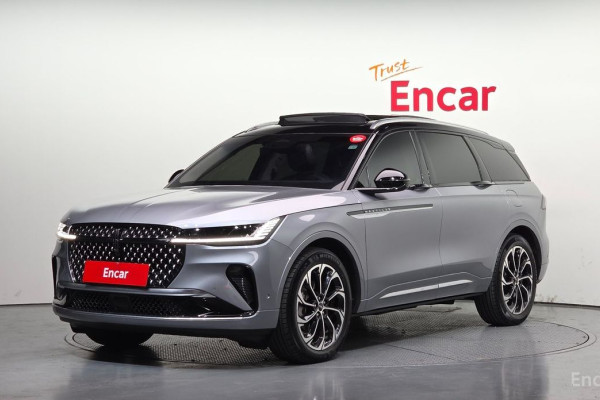 2024 Lincoln Nautilus с пробегом 21 775 км