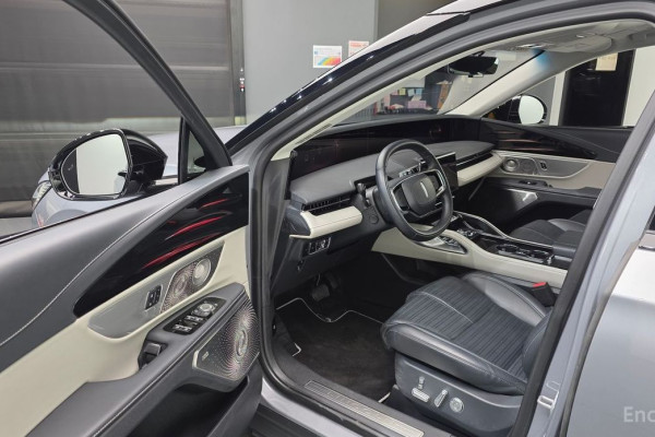 2024 Lincoln Nautilus с пробегом 21 775 км