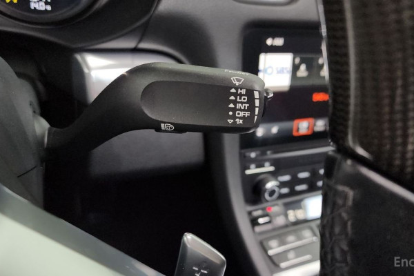 2020 Porsche Boxster с пробегом 29 900 км