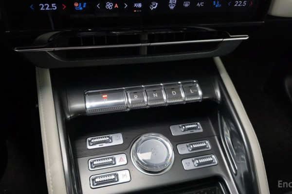 2024 Lincoln Nautilus с пробегом 21 775 км