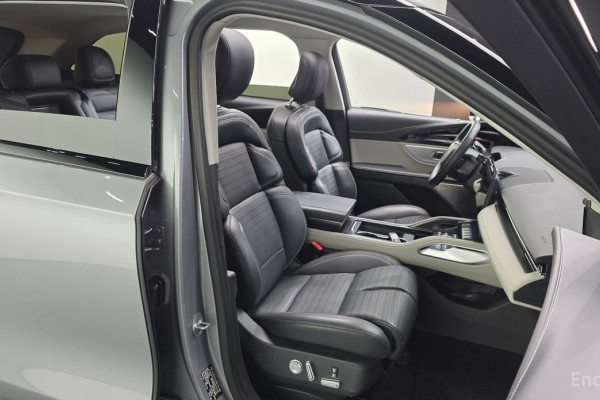 2024 Lincoln Nautilus с пробегом 21 775 км