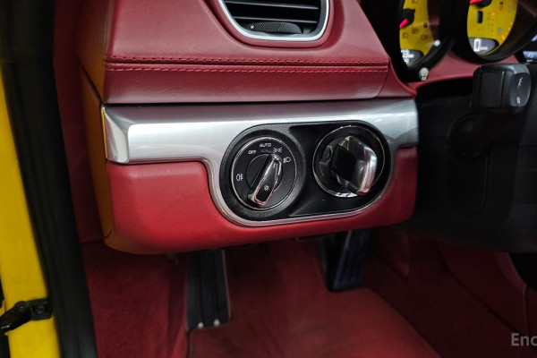 2019 Porsche Boxster с пробегом 57 103 км