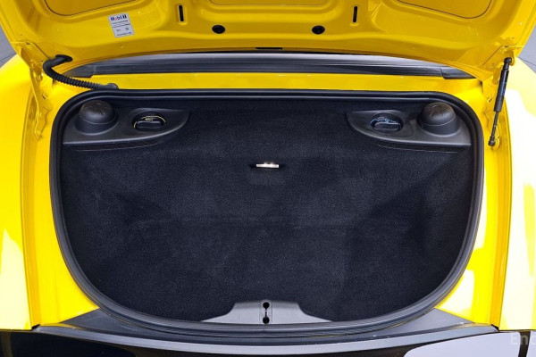 2019 Porsche Boxster с пробегом 57 103 км