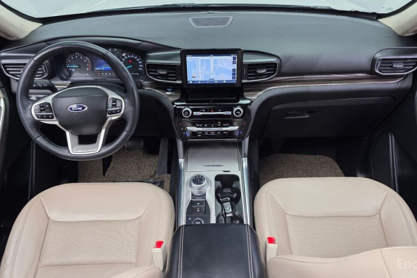 2023 Ford Explorer с пробегом 37 361 км