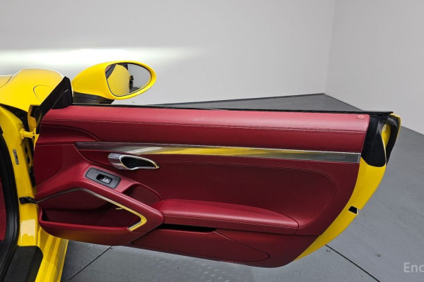 2019 Porsche Boxster с пробегом 57 103 км