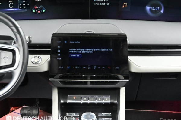 2023 Lincoln Nautilus с пробегом 18 600 км