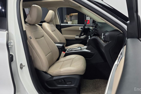 2023 Ford Explorer с пробегом 37 361 км