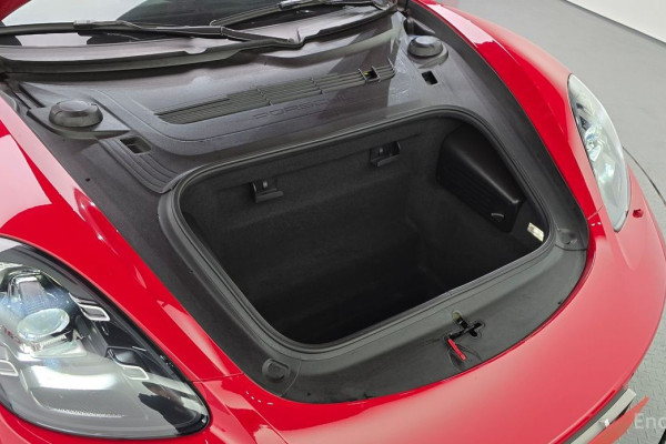 2018 Porsche Boxster с пробегом 38 159 км