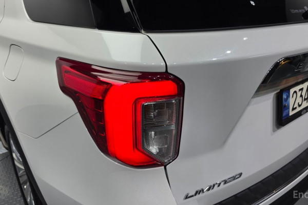 2023 Ford Explorer с пробегом 37 361 км