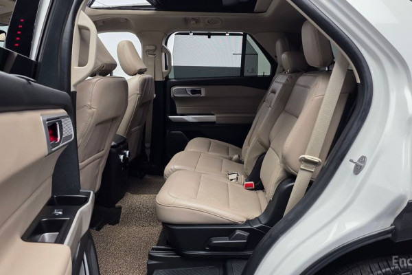 2023 Ford Explorer с пробегом 37 361 км