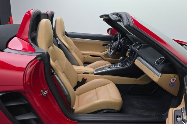 2018 Porsche Boxster с пробегом 38 159 км