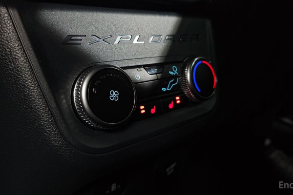 2024 Ford Explorer с пробегом 44 558 км