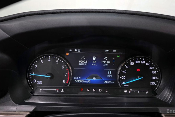 2023 Ford Explorer с пробегом 56 158 км