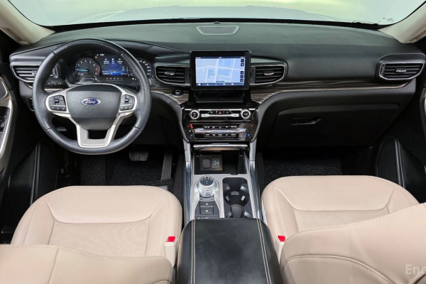 2023 Ford Explorer с пробегом 56 158 км