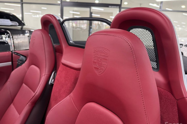 2022 Porsche Boxster с пробегом 2 100 км