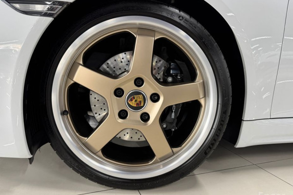 2022 Porsche Boxster с пробегом 2 100 км