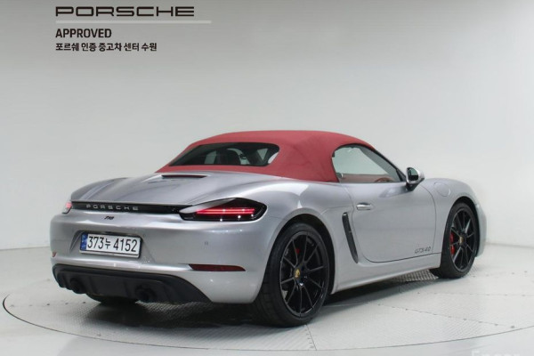 2023 Porsche Boxster с пробегом 34 584 км