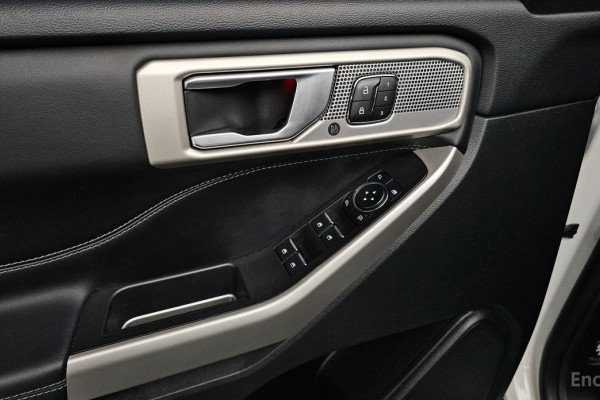 2023 Ford Explorer с пробегом 18 880 км