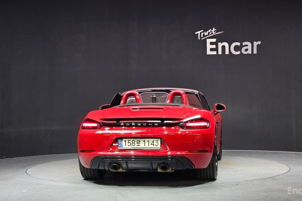 2024 Porsche Boxster с пробегом 49 489 км