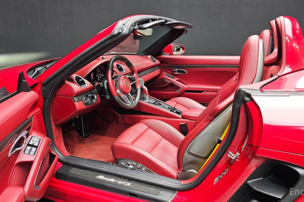 2024 Porsche Boxster с пробегом 49 489 км