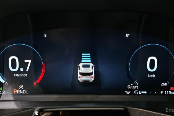 2025 Ford Explorer с пробегом 17 952 км