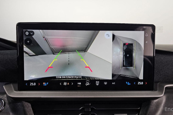 2025 Ford Explorer с пробегом 17 952 км