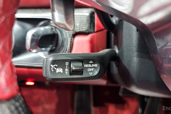 2024 Porsche Boxster с пробегом 49 489 км