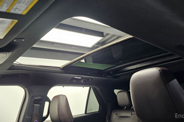 2025 Ford Explorer с пробегом 17 952 км